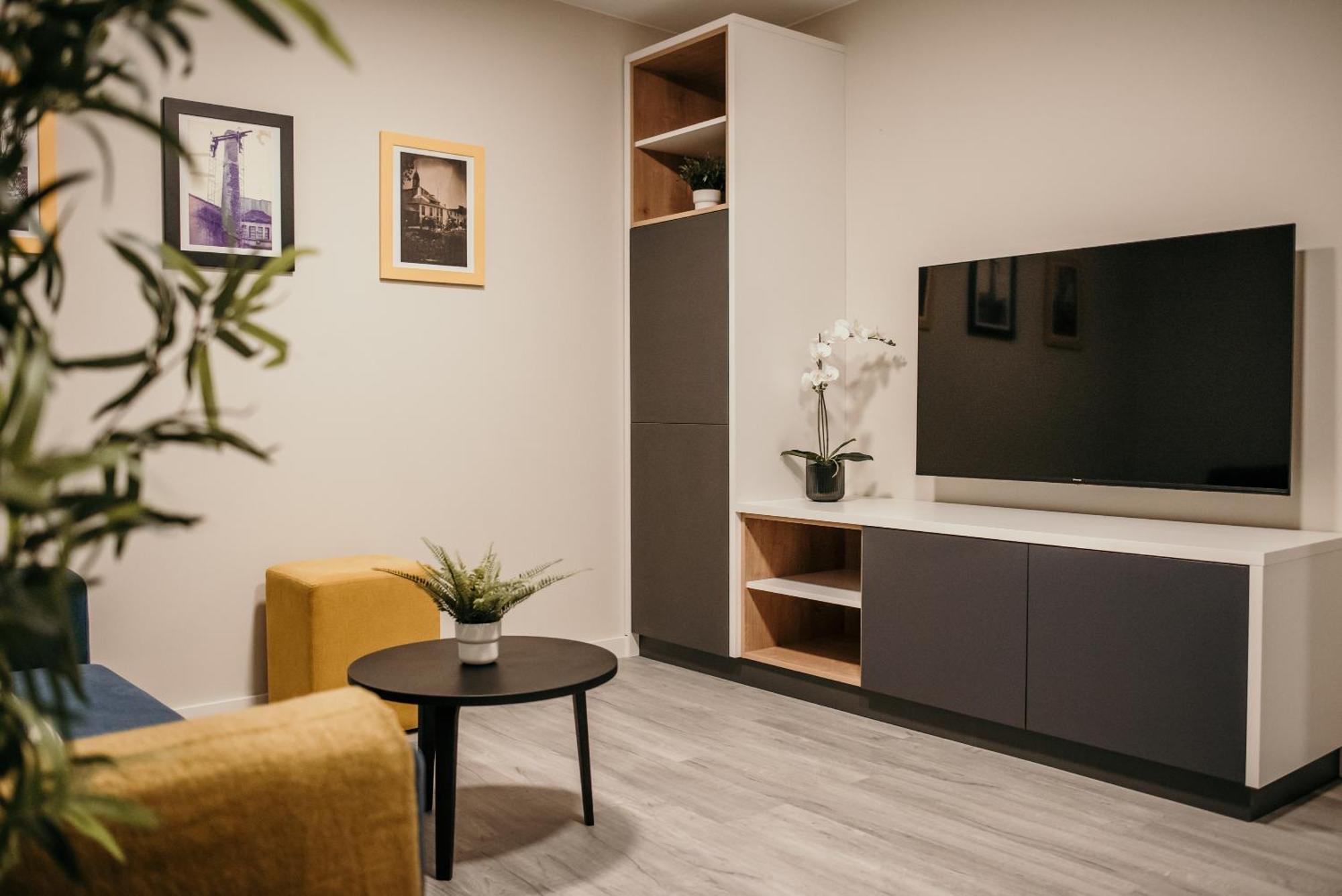 Hotel Lux Melide Εξωτερικό φωτογραφία